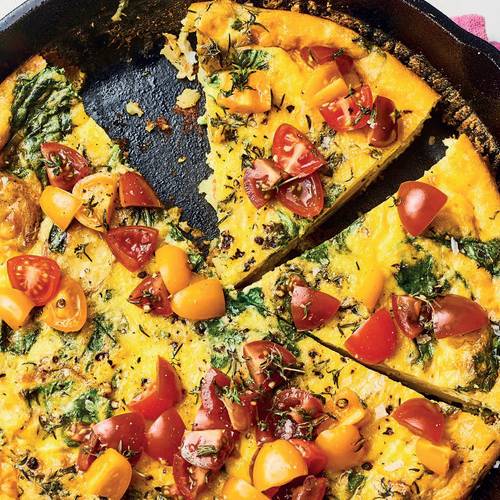 Colorful frittata with tomatoes and spinach
